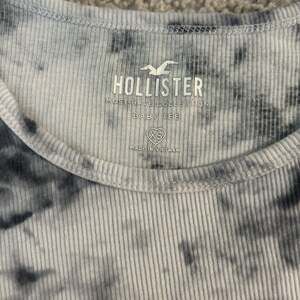 Hollister Men's Gray Tie Dye Crew Neck Long Sleeve T-Shirt